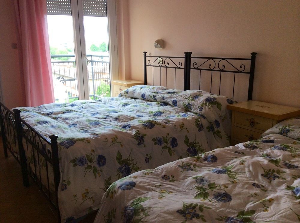 צ'סנטיקו Hotel Settebello B&B מראה חיצוני תמונה