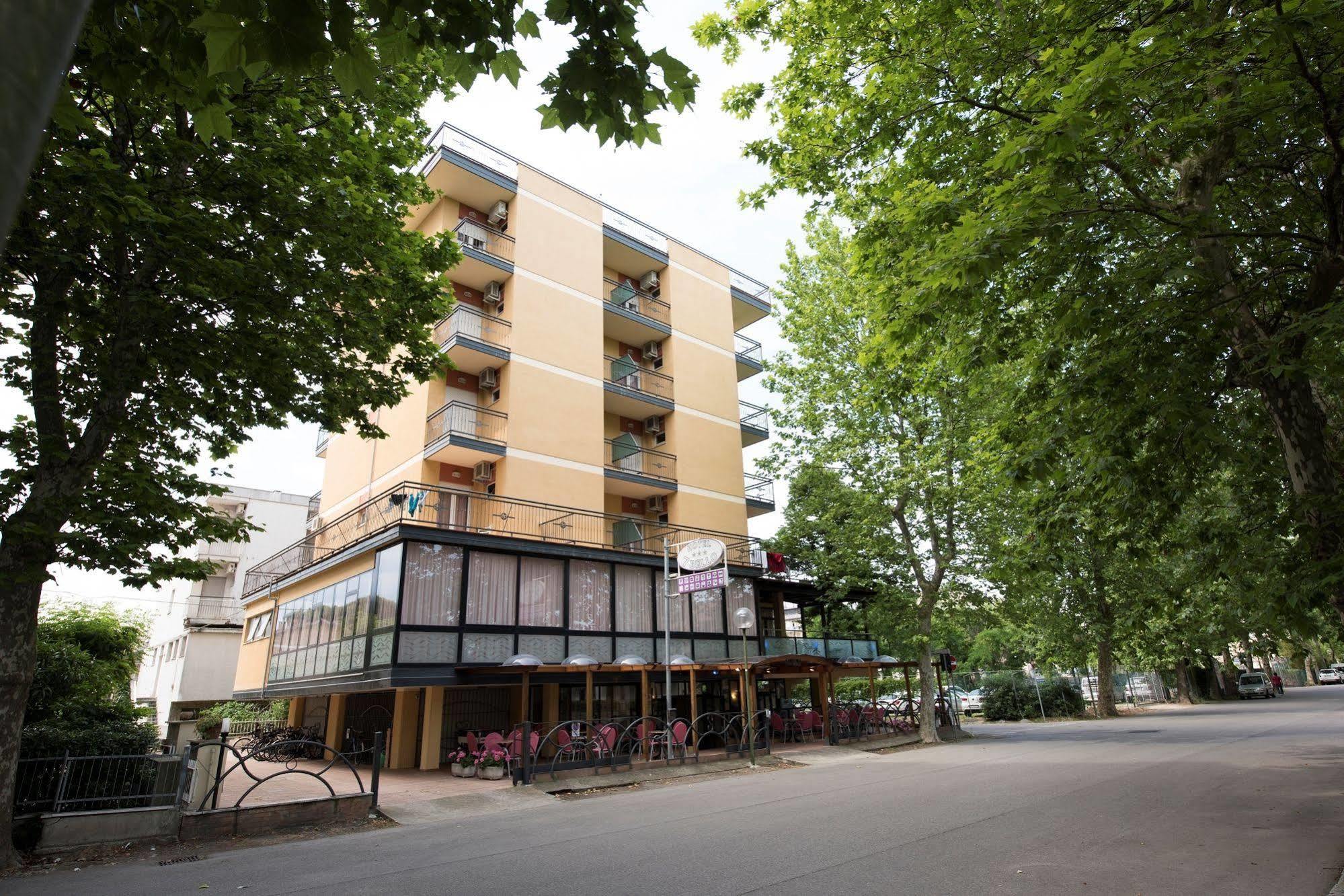 צ'סנטיקו Hotel Settebello B&B מראה חיצוני תמונה