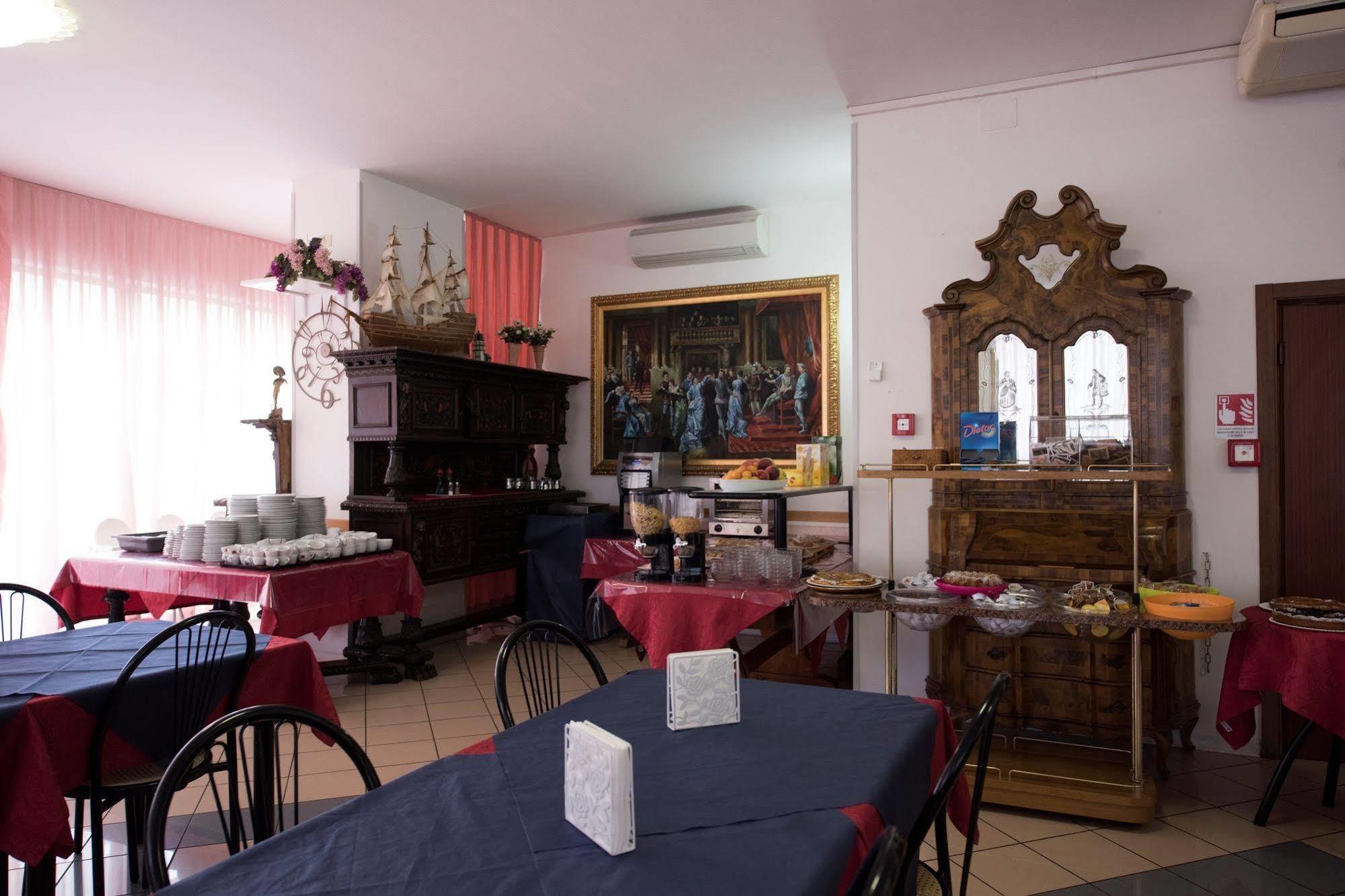 צ'סנטיקו Hotel Settebello B&B מראה חיצוני תמונה